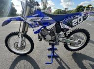 YAMAHA YZ125